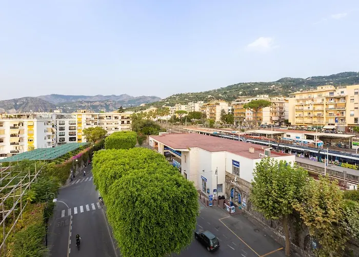 Sorrentovibes - Family With Terrace & Amazing View In Center Appartement Sorrente