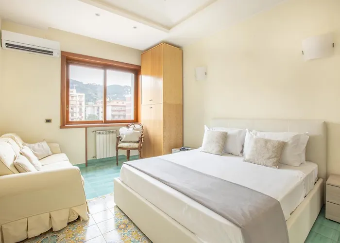 아파트 Sorrentovibes - Family With Terrace & Amazing View In Center *